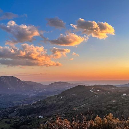 Agriturismo Ai Monaci Montano Antilia エクステリア 写真